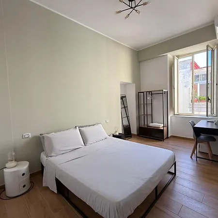 Green Room 4* Napoli
